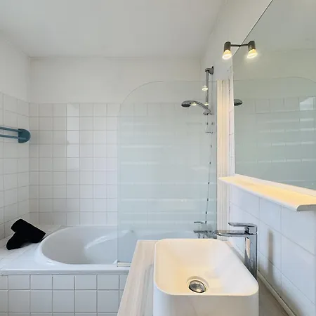 La Maison De Mahon - Jaures - Tramway - 4p